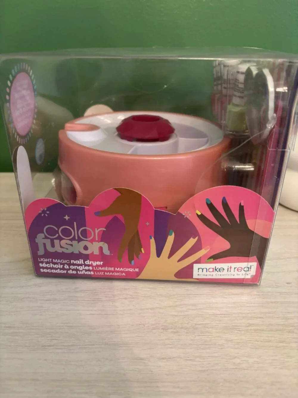 Color Fusion Girls nail polish set & dryer